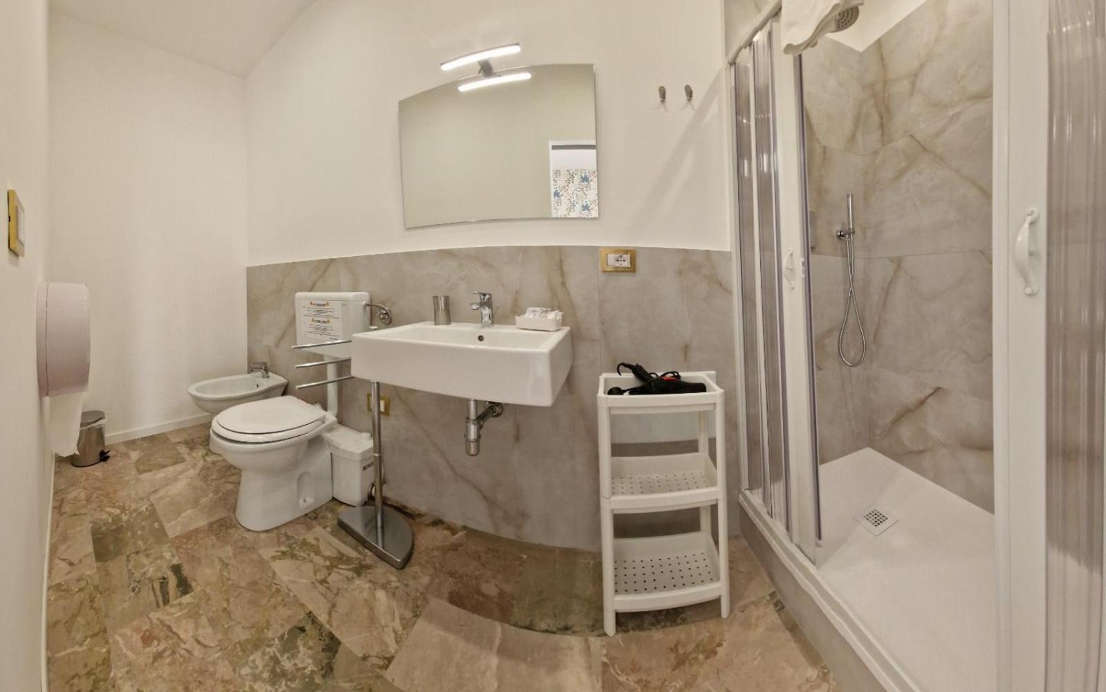 مبيت وإفطار كاتانيا Panoramico المظهر الخارجي الصورة